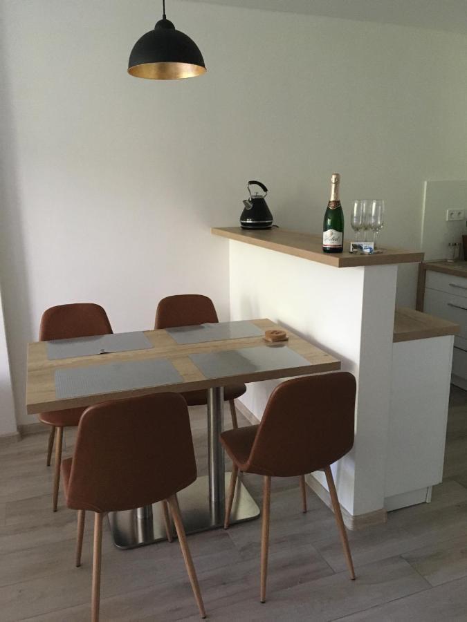 Rezidencia Amelia - Apartman Sofia Бардеевские Купели Экстерьер фото