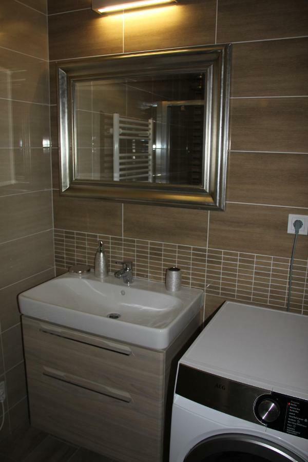 Rezidencia Amelia - Apartman Sofia Бардеевские Купели Экстерьер фото